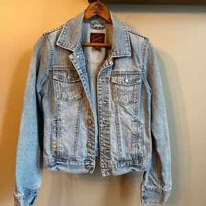 Women’s Jean jacket